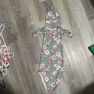 Caden Lane floral knotted gown with hat